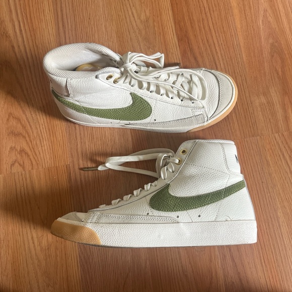 Nike Shoes - Nike Blazer Mid 77 Vintage Shoes